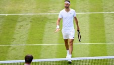 Гришо размаза Доминик Тийм на нула, но после се отказа