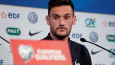 Лорис: България допуска много голове, това може да ни улесни