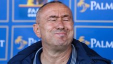 Маха ли се Стоилов от Левски? Среднощен разговор между Наско и Мъри