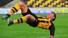 &quot;Роналдо&quot; в Славия, вместо в Левски и на &quot;Лаута&quot;