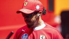 Разкриха какво иска Хамилтън от Ферари за догодина