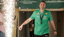 Селекционерът на световните ни шампионки каза какво са показали „лъвиците“ ни