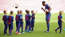 Този път няма мърдане: Мина ще прави сефте за Барса