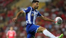 Милан прати официална оферта за нападател на Порто