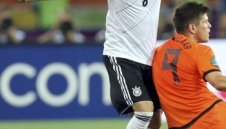 Йозил: Ние сме най-добрите в германската история