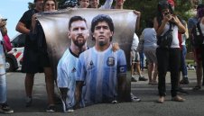 Оправдаха Марадона посмъртно за укриване на данъци