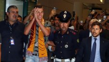 Шик почна прегледи в Рома + СНИМКИ 