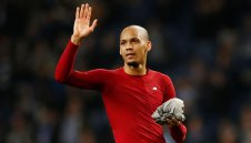 Фабиньо се разминал само с... разклащане