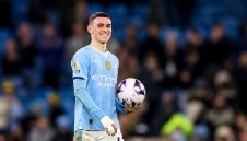 Героят Фодън: Справям се и на крилото, но предпочитам да съм в центъра