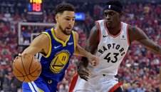 Сплаш Брадърс остават заедно!  Клей преподписва с Уориърс