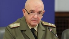 Лошо: 713 са вече случаите на COVID-19 в България, 27 от тях са деца