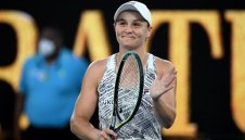 Бившата №1 в тениса вдигна сватба с фен на Ливърпул + СНИМКИ