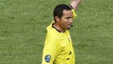 Станаха ясни съдийските бригади за полуфиналите на Евро 2012