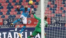 Осимен аут за месец