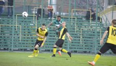 Скандали, шамари и червени картони: 9 от Берое паднаха от Ботев