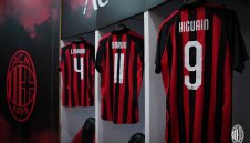 ОФИЦИАЛНО: Милан остана без Игуаин за Лига Европа