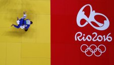 Грузинец тръшна Герчев с ипон