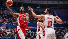 Канадците пак газят на баскет, този път с рекорд по асистенции