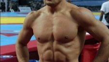 Леонид Базан загуби първия си мач на Олимпиадата