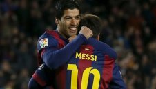 Барса чукна Валенсия и дръпна още на Реал