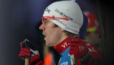 Свенсен се &ldquo;гипсира&rdquo; при срещата с норвежкия крал