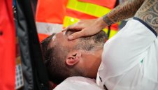 Спинацола претърпя успешна операция