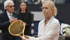 Страхотна новина! Мартина Навратилова победи рака