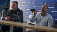 Пълен обрат на кризата в Левски! Тити е намерил пари