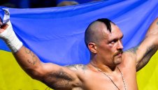 Усик: Битката между Алчното шкембе и Нгану е невероятна измама