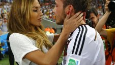 Нарцисът Гьотце се любува на себе си + ВИДЕО