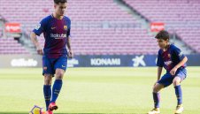 Нюкасъл започна преговори с Барса за Коутиньо