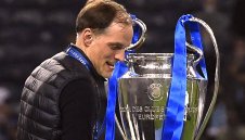 Тухел учи испански и чака обаждане от Флорентино