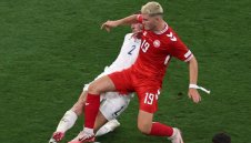 Датчаните тренират дузпи преди Германия