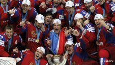 Русия отново е на световния хокеен връх