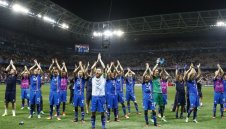 Фен №1 на Исландия на системи преди мача с Франция