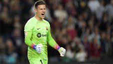 ОФИЦИАЛНО: Тер Стеген преподписа с Барса