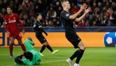 Юве измъква Хааланд от лапите на "червените дяволи"