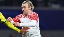 Съпругата разкри изневяра на шведски национал + СНИМКИ