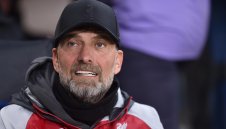 Голям удар по шампионските амбиции на Ливърпул