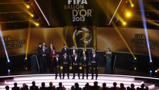 Петима вратари спорят за място в Идеалния отбор на ФИФА