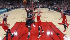 Брадата наказа Биковете с 42 точки