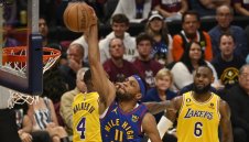 Този пък Лейкърс не успя. Йокич и Денвър удариха първи