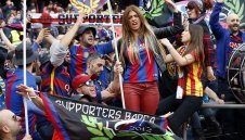 "Ноу Камп" и "Олд Трафорд" с най-много зрители за миналия сезон