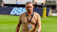 Илиан Илиев благодари на играчите на Черно море за кариерата си