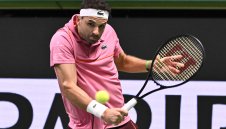 Гришо закрива програмата в Париж днес 