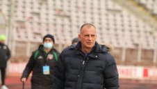 Драма в "Ню Йорк": Сухия хвърли оставка след загубата от Левски