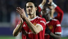  Кавани остава на "Олд Трафорд" 