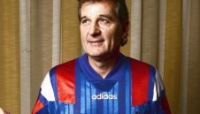 Емо Костадинов: С Любо Пенев спахме в едно легло преди мача на "Парк де Пренс"