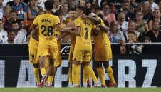 Барса и Левандовски обърнаха Валенсия на "Местая"