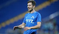 Решено е: Трима основни футболисти си тръгват от Левски